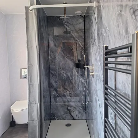 1 Aan Duin * エグモント・アーン・ゼー