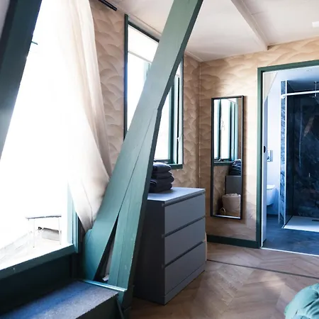 1 Aan Duin ホームステイ